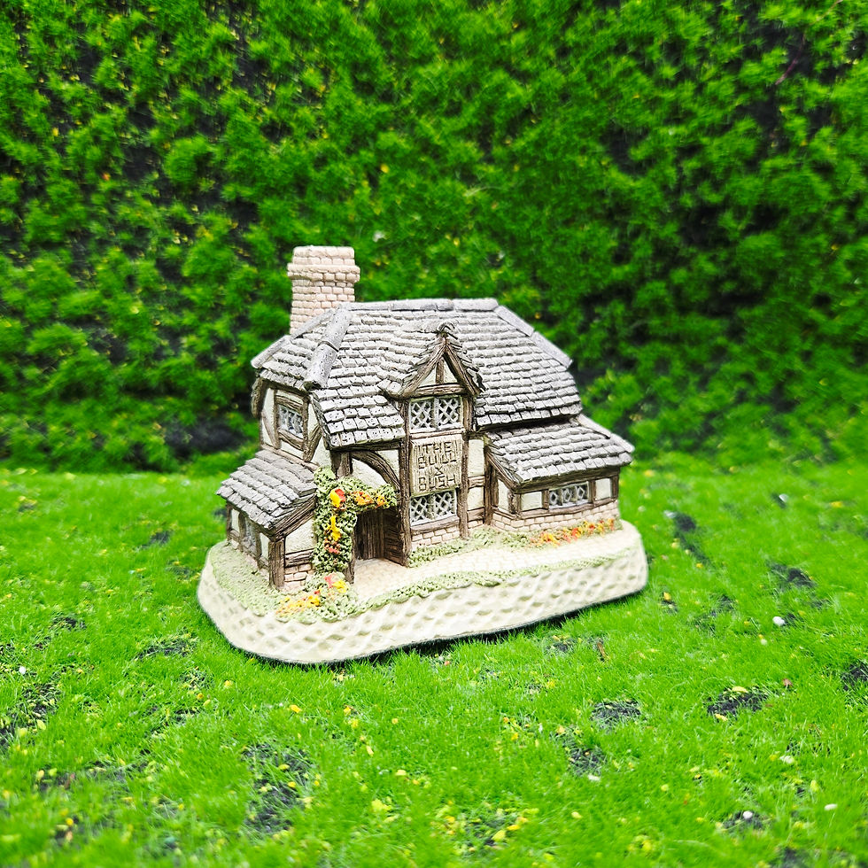 Thumbnail: copy of David Winter Will Scarletts Den Sherwood Forest Collection 1995 Boxed Wi