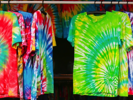 How To Tie-Dye At Home — Without Destroying Your Clothes Or Washing Machine