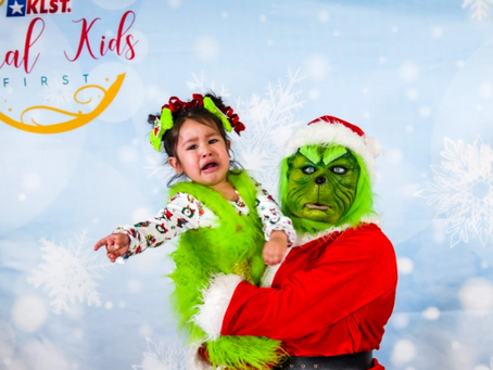 Meet the Grinch Christmas Photo Gallery