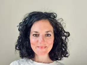 Bienvenue sur le Blog YOGAROMA pour parler YOGA, AROMA, MASSAGE, mais aussi RÉGULATION DU SYSTÈME NERVEUX & ALIMENTATION