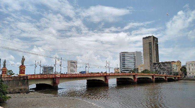 Recife em fragmentos instantes perdidos que revelam outra cidade