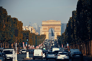 arc-de-triomphe-street-view-paris.jpg