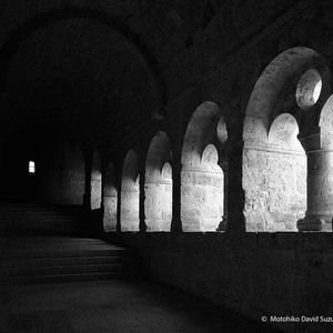 19_「フランス　ル・トロネ修道院」2015年10月号