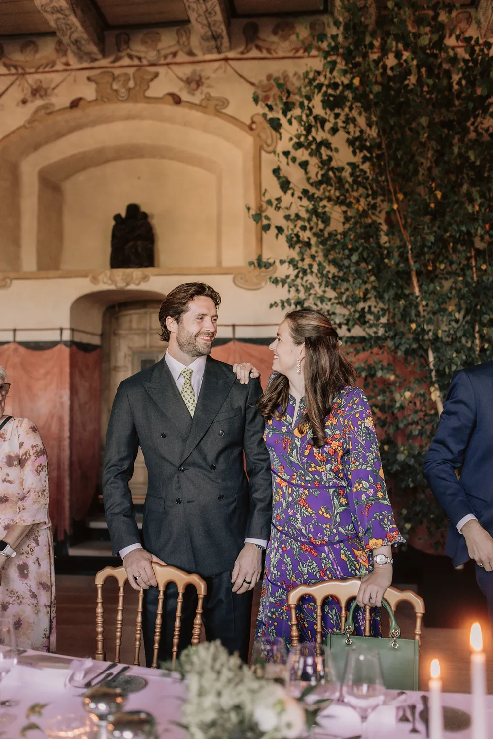 Timeless wedding party photography in Denmark by Juniper Picture Lab