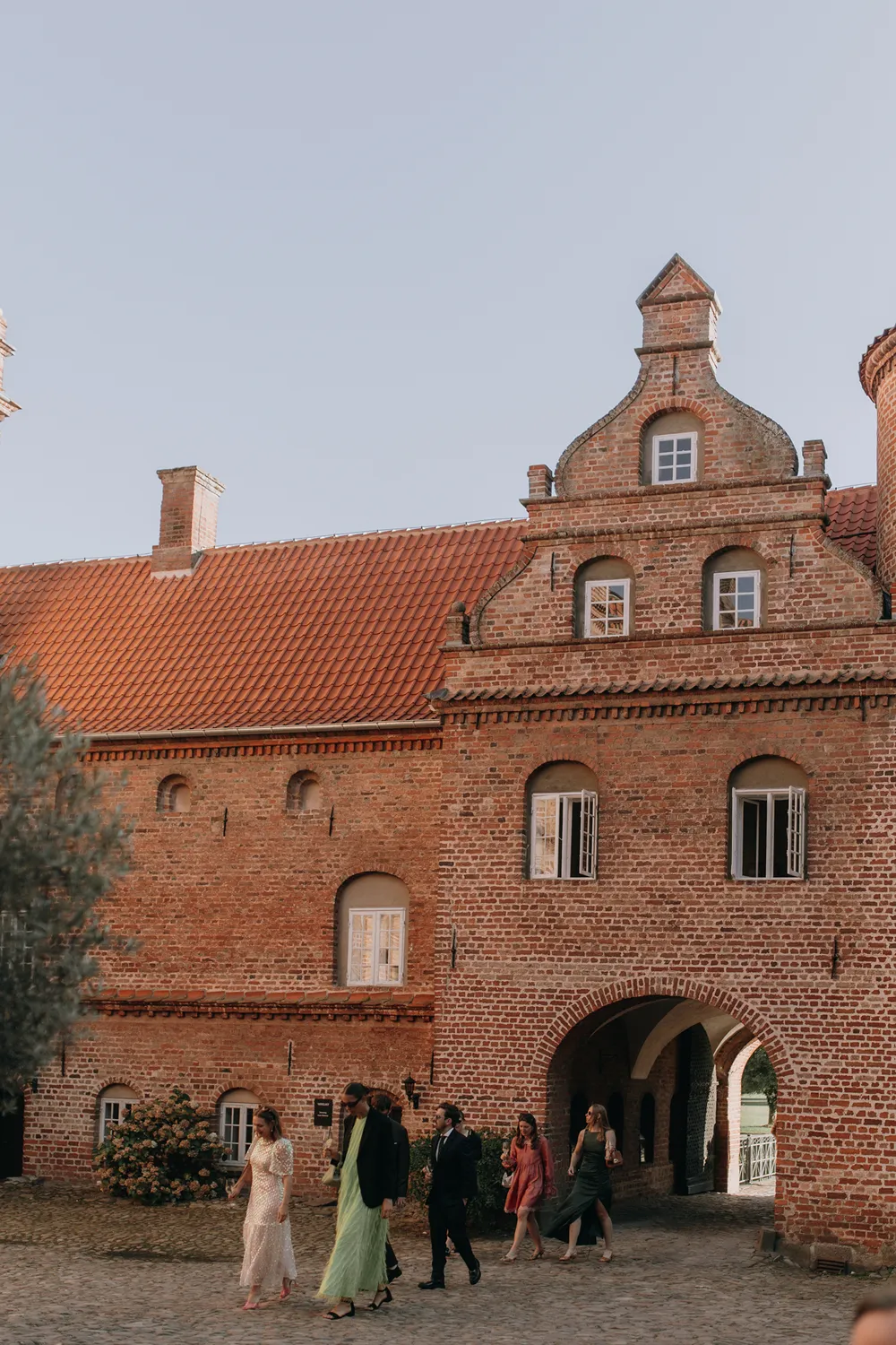 Historic castle atmosphere during full-day wedding photography in Denmark