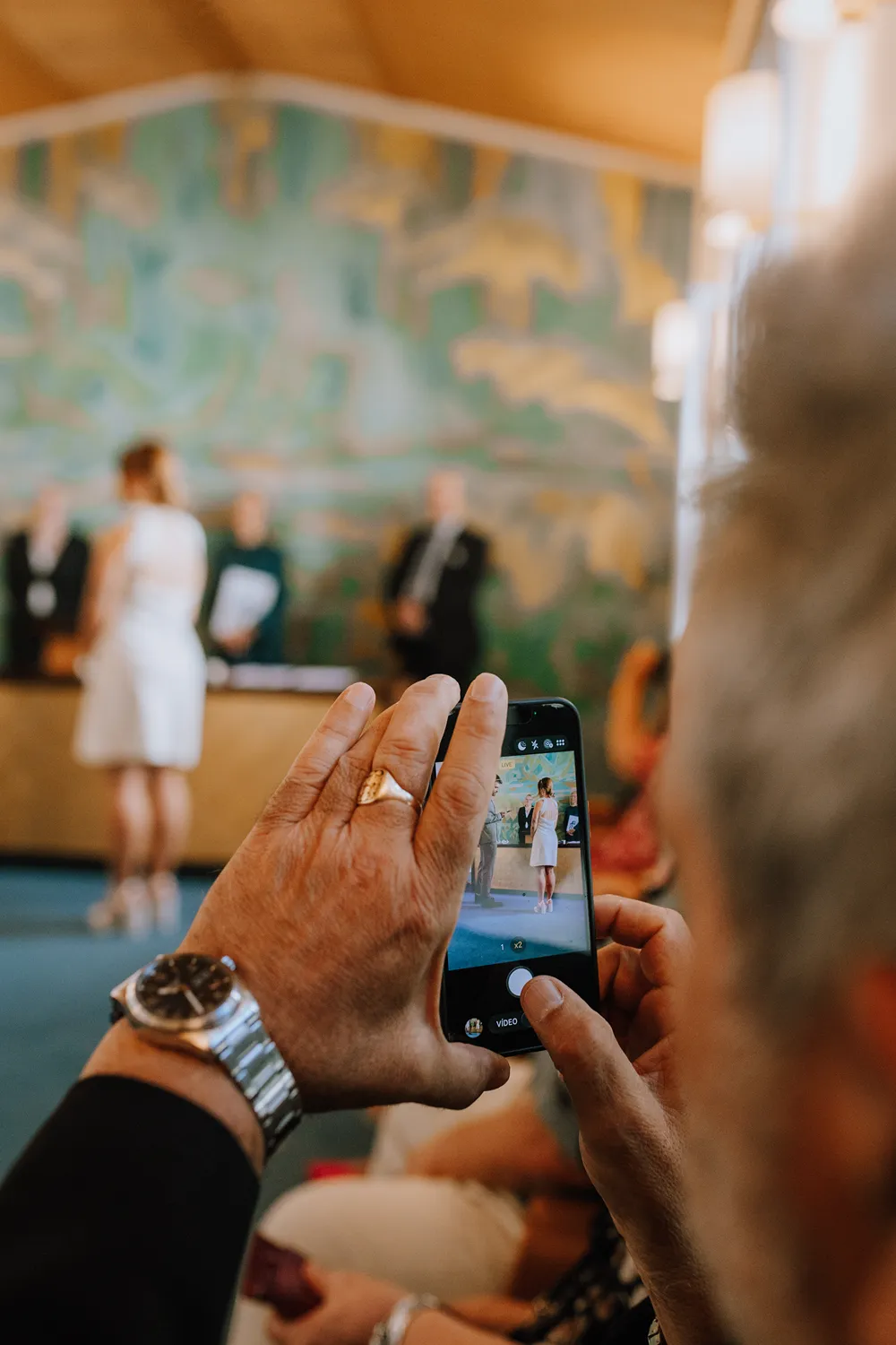 Small international wedding ceremony in Bryllupssalen at Odense City Hall.