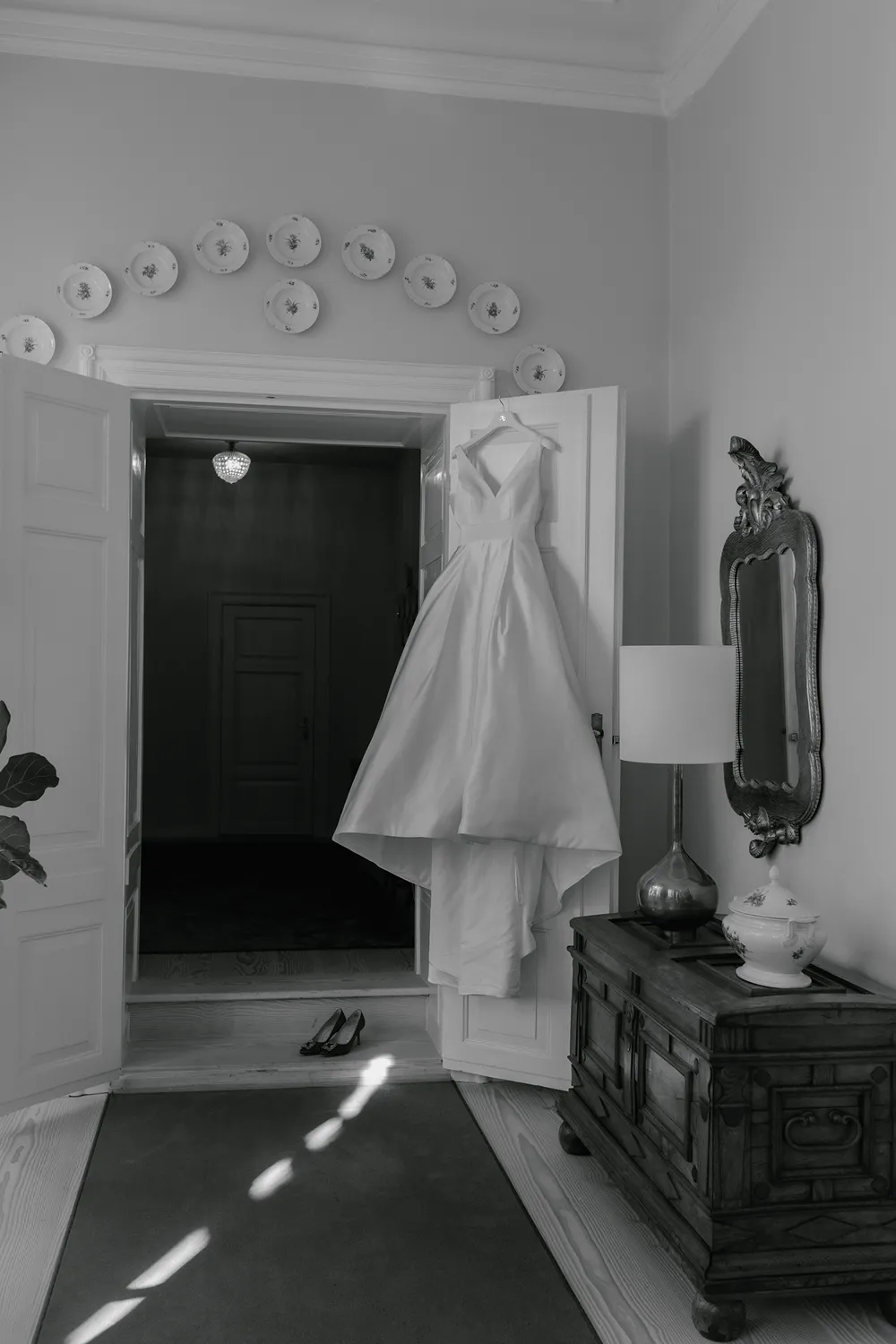 Dress before wedding  at Holckenhavn Slot before timeless September wedding in Denmark