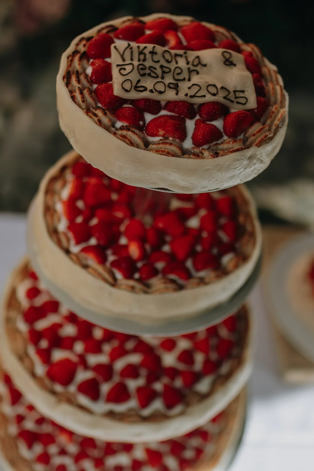  Strawberry Cake reception at Holckenhavn Slot