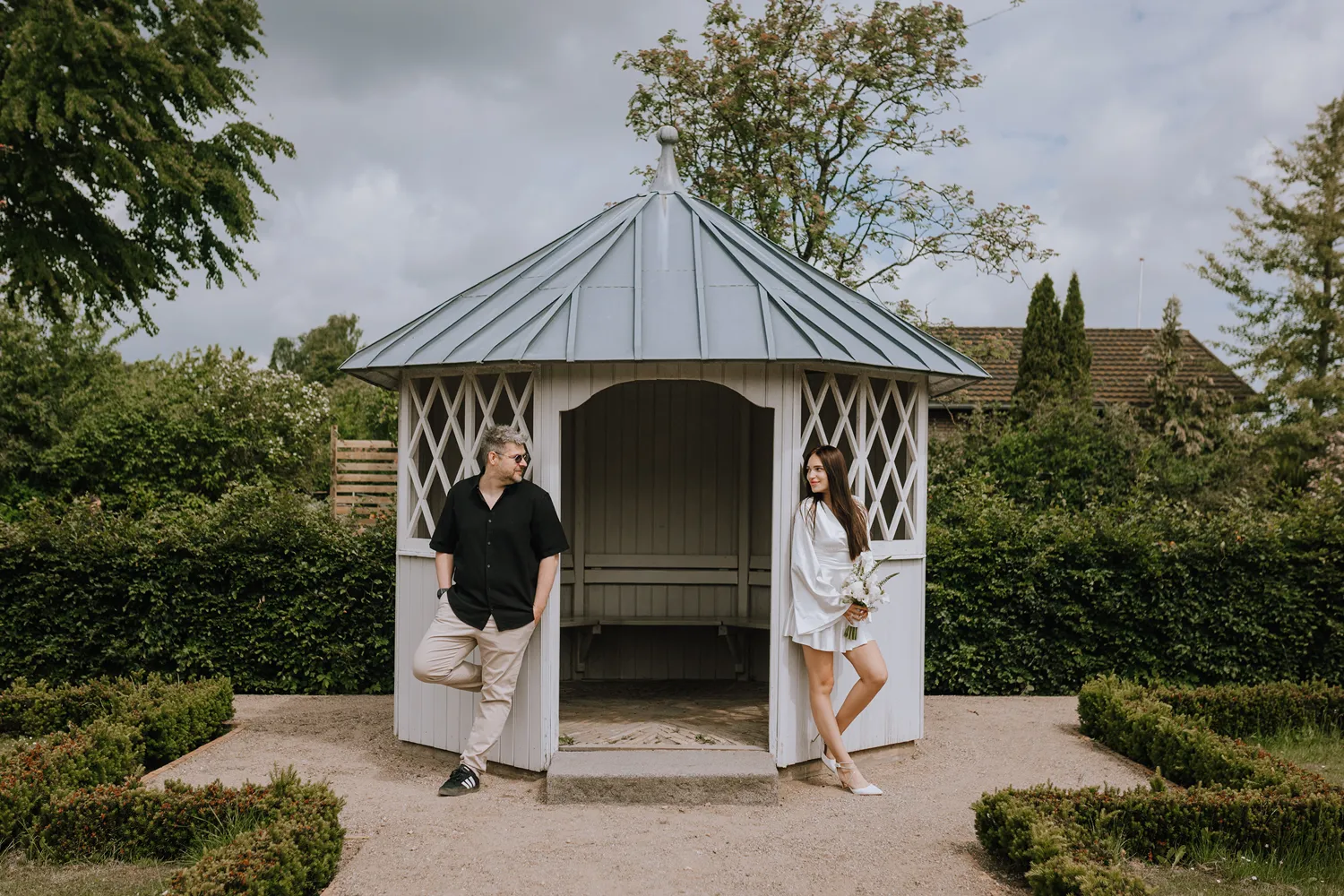 Romantic elopement photography for an international couple in Denmark