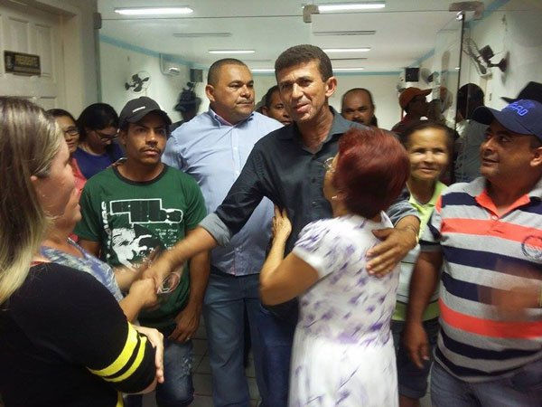 Neco de Chiquinho é o novo prefeito de Glória do Goitá
