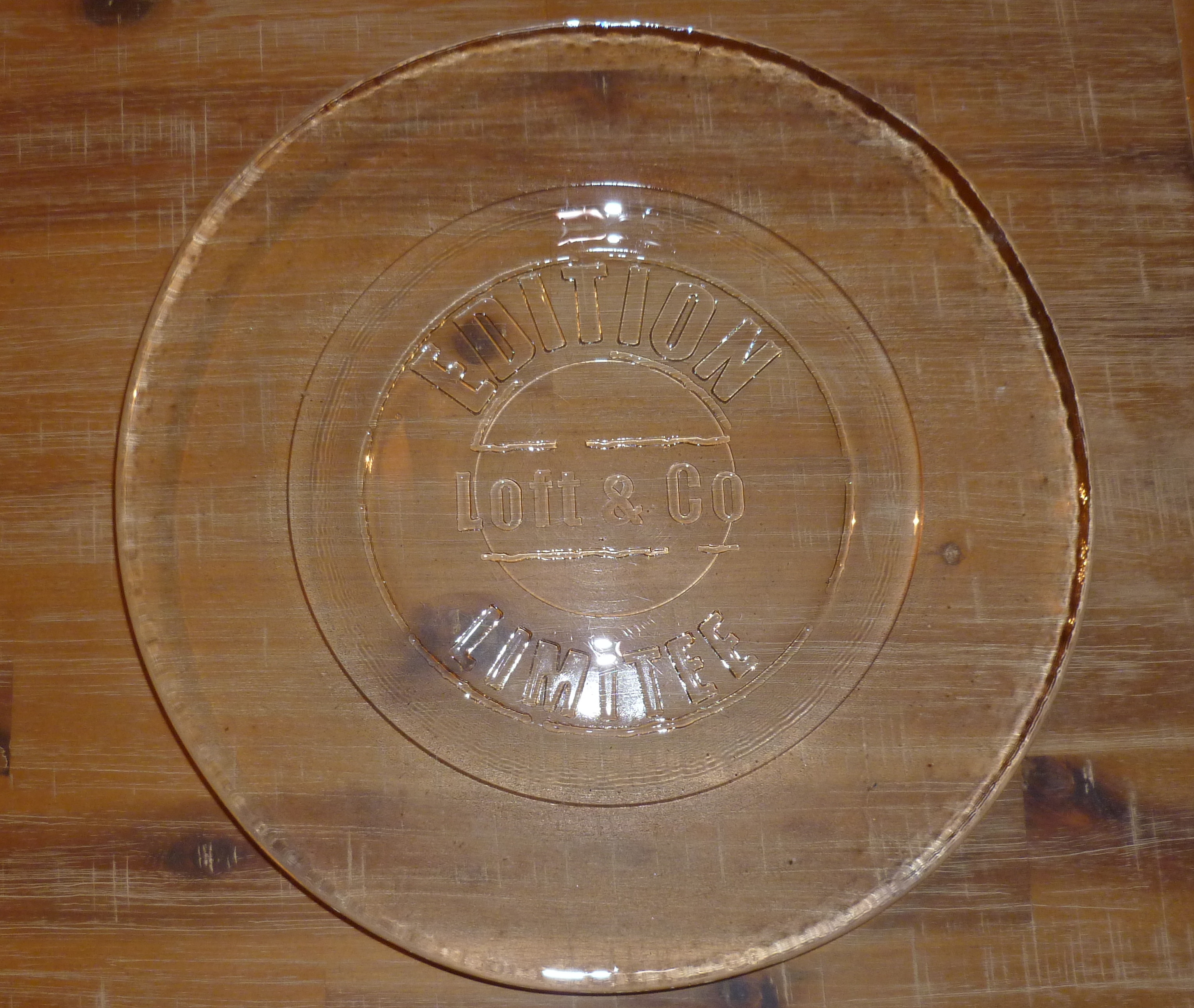 Assiette transparente industriel