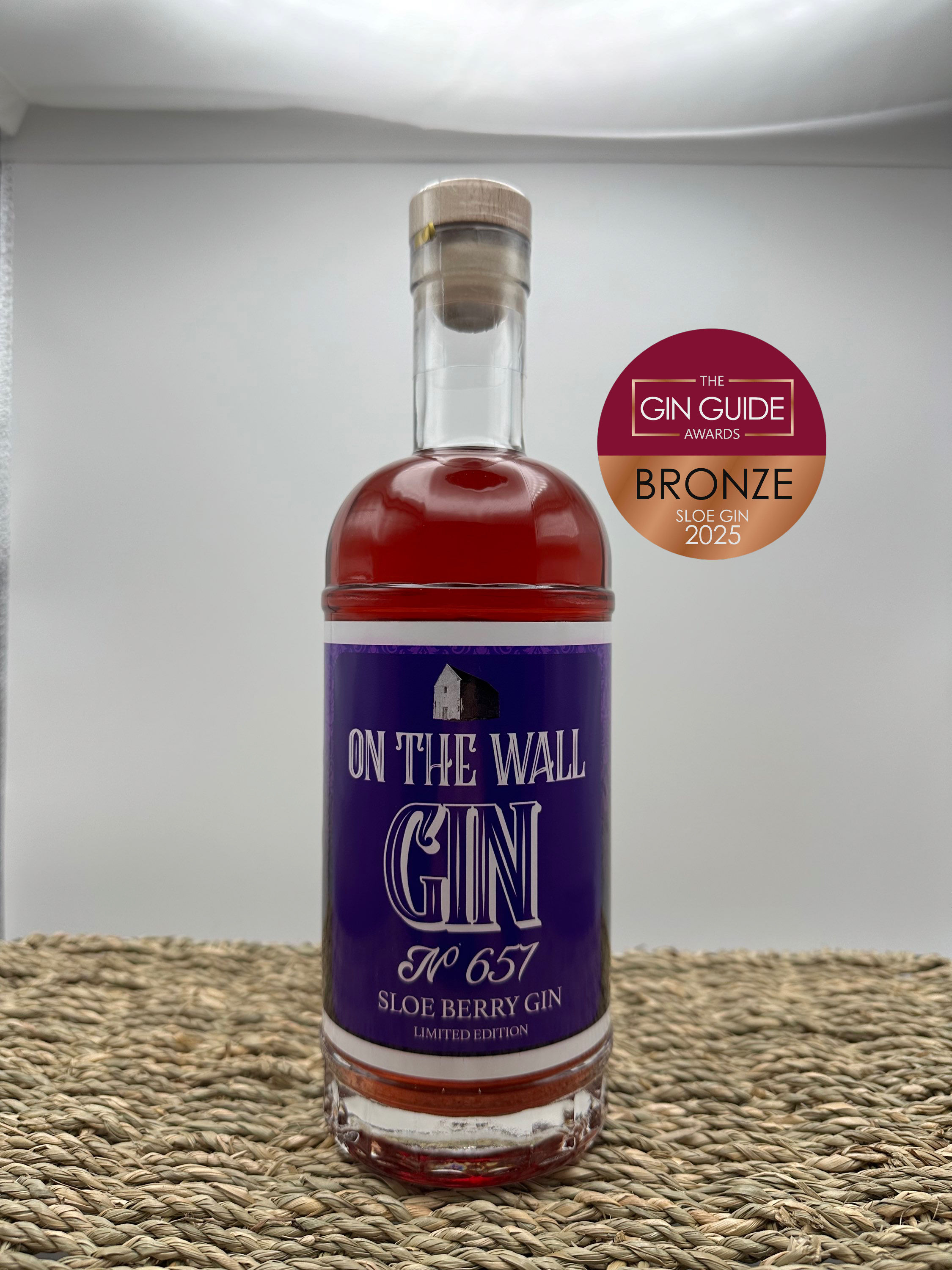 N657 - Sloe Berry Gin - On The Wall Distillery - 70cl