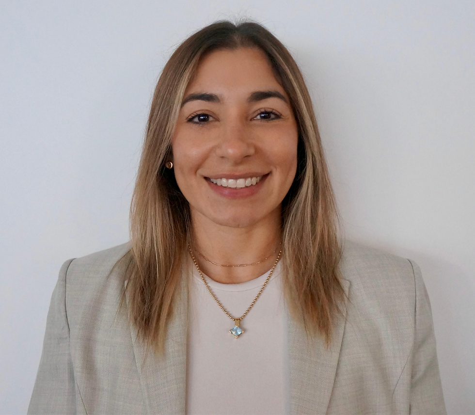 Alejandra Atencio_Headshot_edited_edited.png