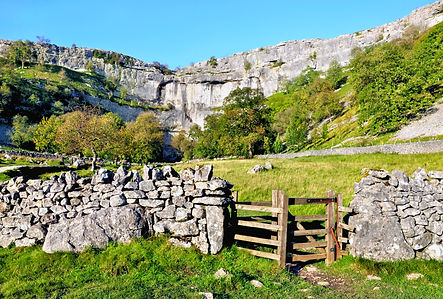 malham cove Yorkshire dales