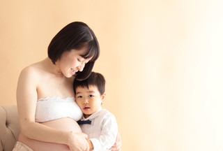 シンプルで安いマタニティ写真スタジオ データお渡し Studio Origami