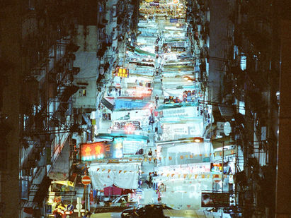 Nikon FM2(三)、夜九龍。