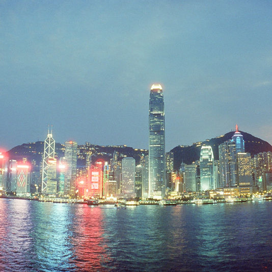 以電影菲林之名、Cinestill 800T