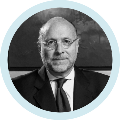 Luis Nicolau