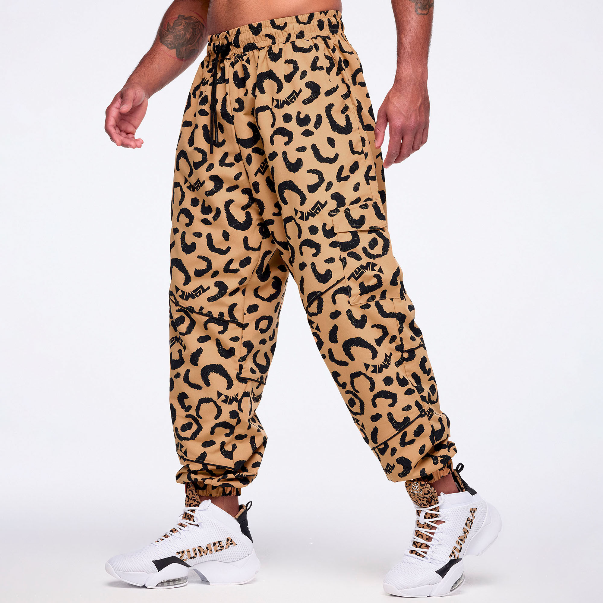 Wildbeat Baggy Woven Cargo Pants