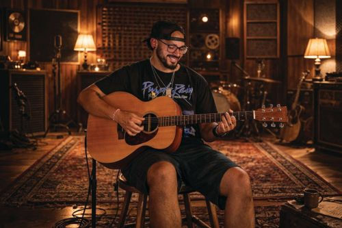 Live Music with Jermaine Bollinger