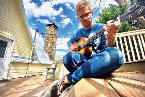 Live Music with Andy McAllister!