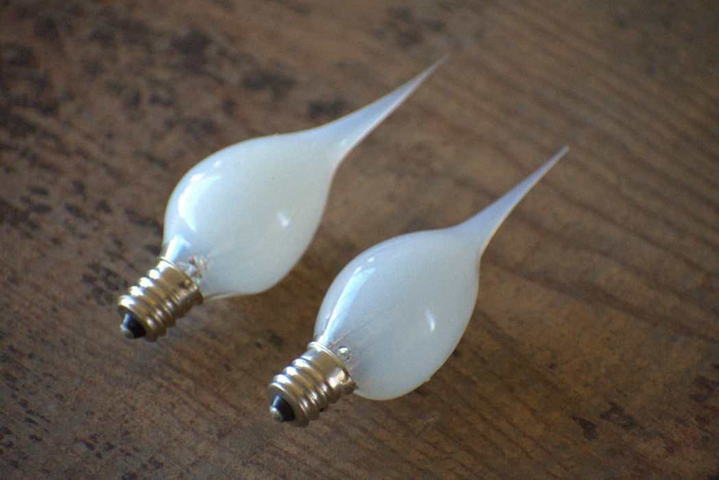 Double pack of silicone bulbs