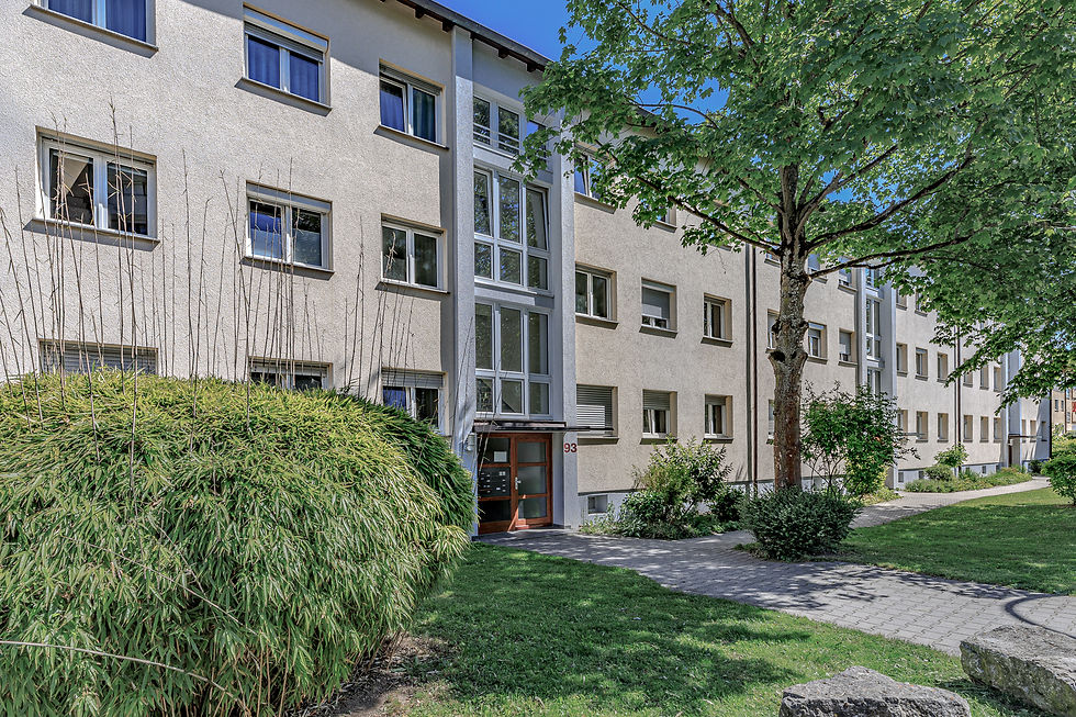 Eingangsbereiche der Bockelstr. 93-97