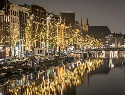 65m1asrkb7ay-christmas-lights-at-the-canal-2016-koen-smilde-photography-redactioneel.webp