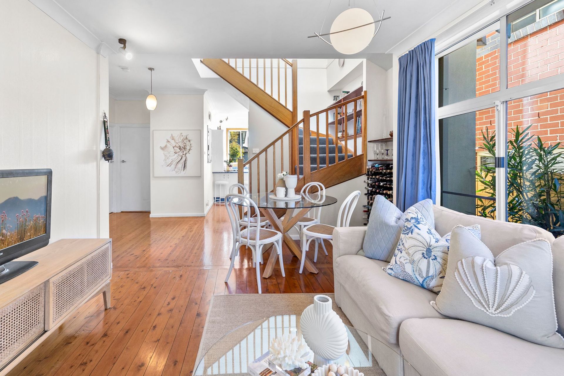 41 Wilson Street, Freshwater - Thumbnail 3