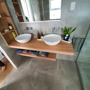Cosmic Plumbing Bathroom Installation