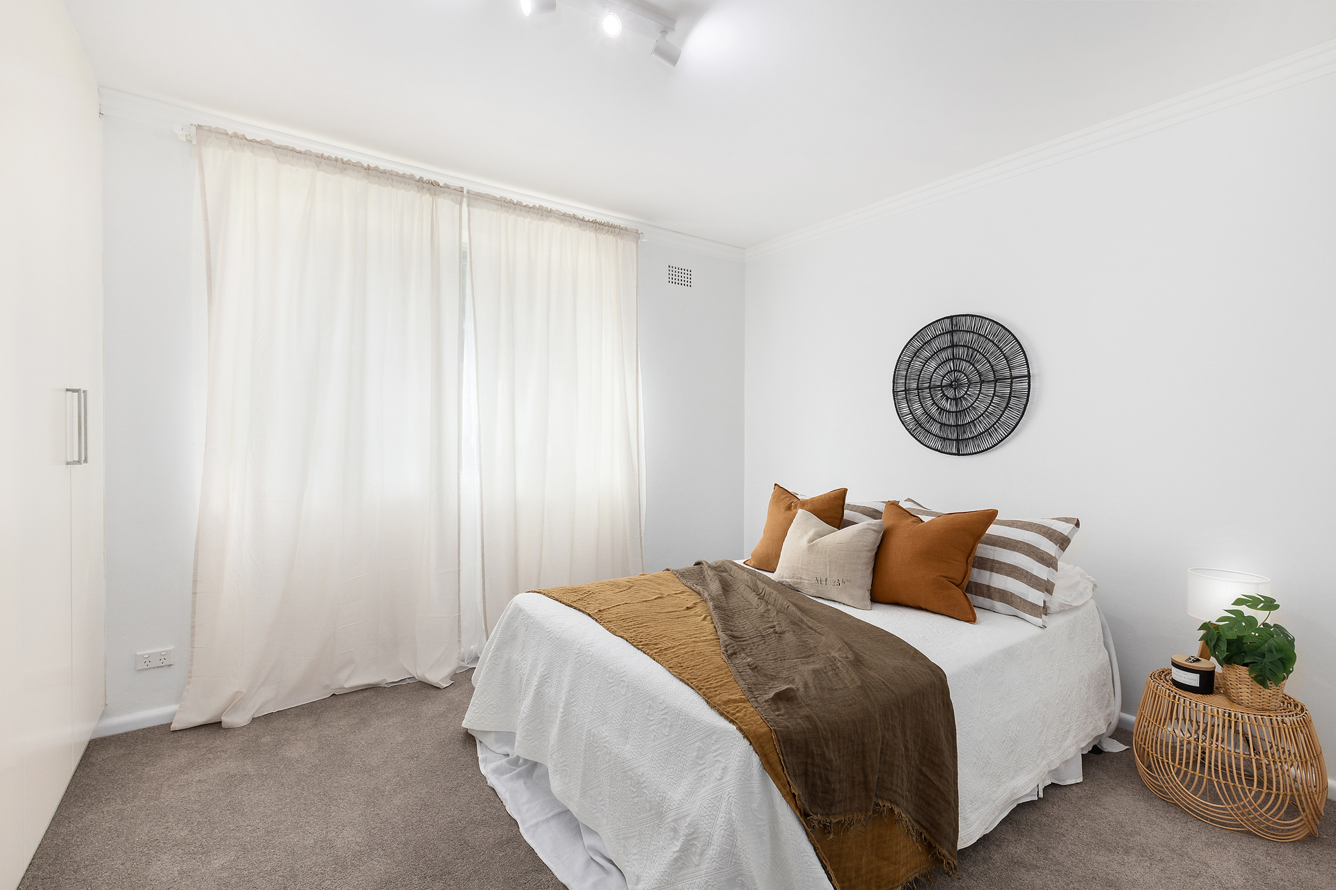 10/15 Stuart Street, Manly - Thumbnail 4