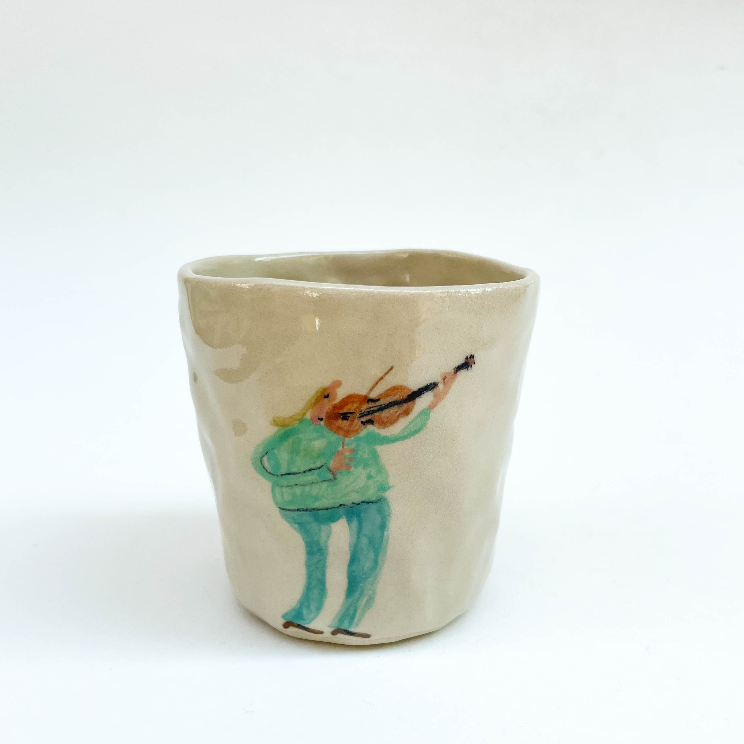 Violin cup