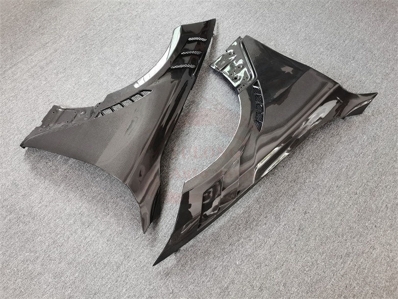 縮圖：YL style carbon fiber fender body kit for BMW 4 Series 425i 430i G26 four-door 