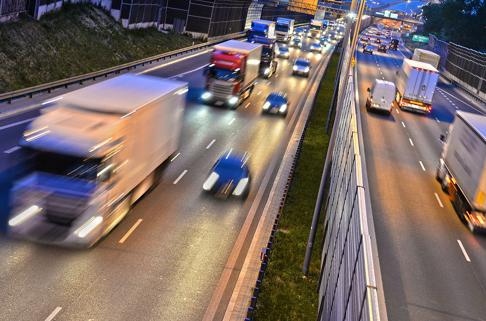Six lane controlled-access highway in Po