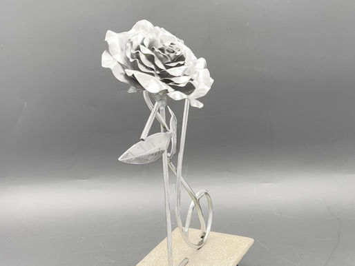 Sweet 16 Metal Rose