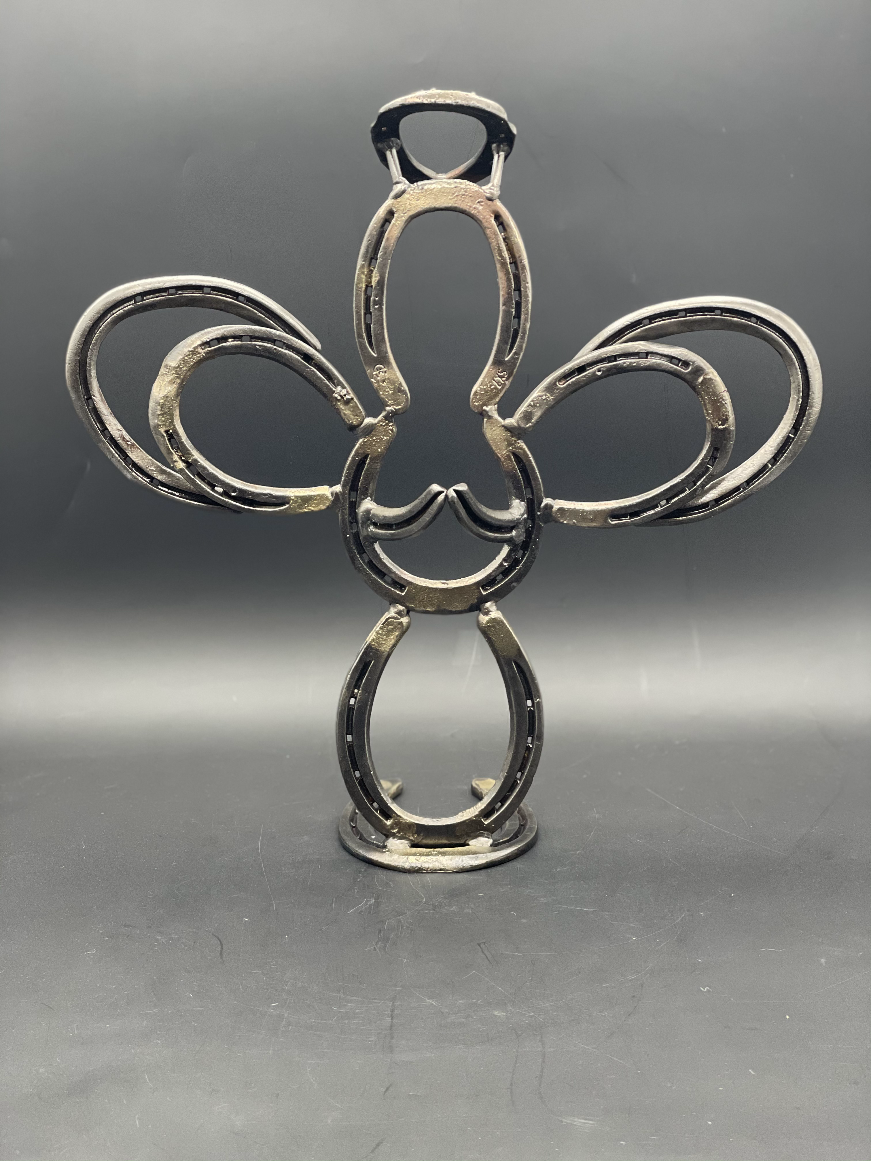 Horseshoe Angel