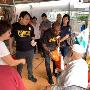 Sunday market visit @ Crawford with volunteers from grassroots and hawkers' association