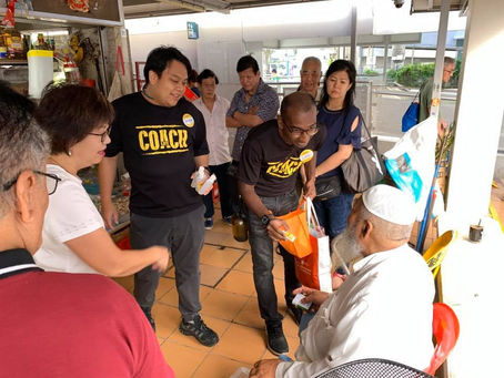 Sunday market visit @ Crawford with volunteers from grassroots and hawkers' association