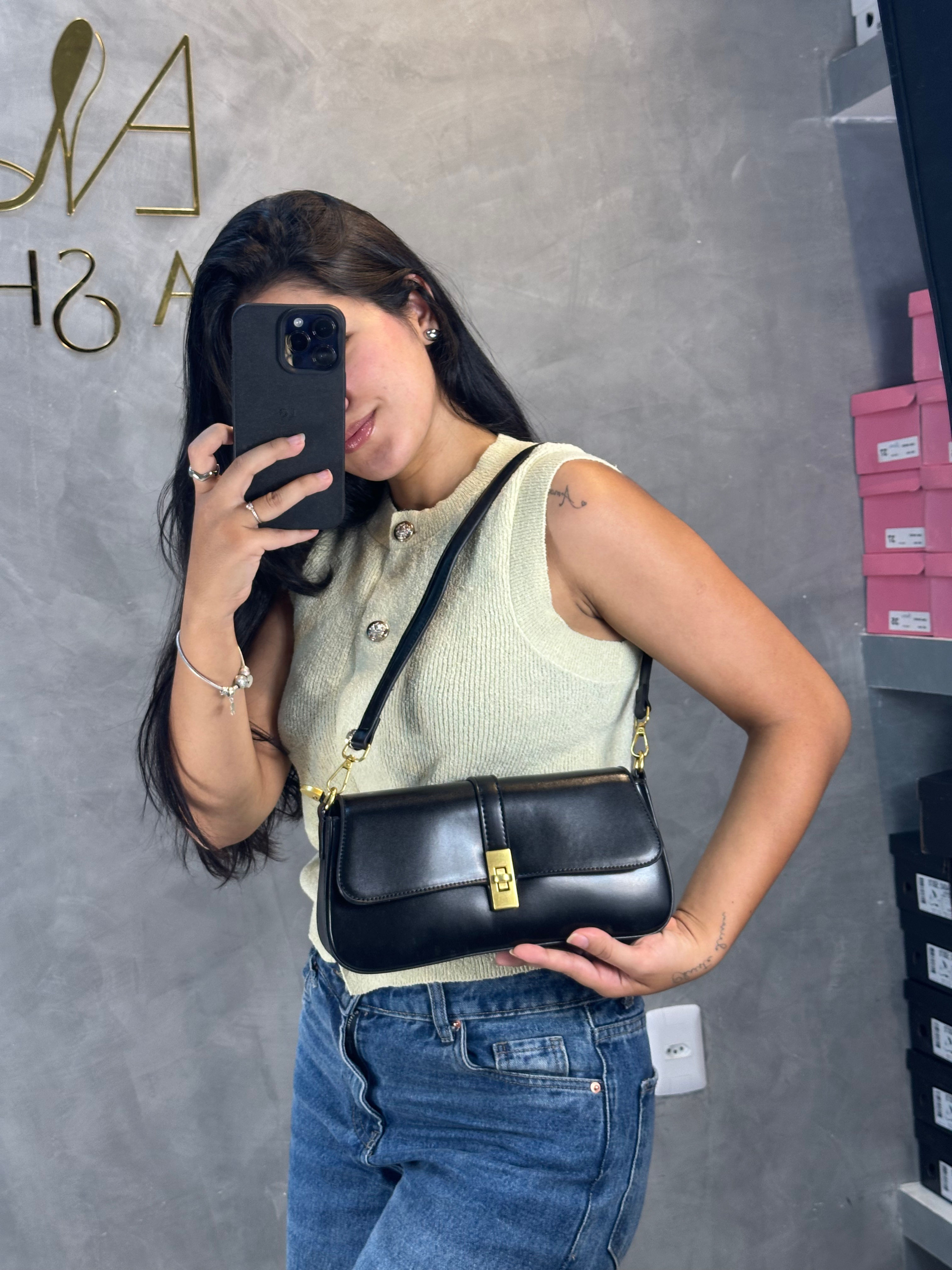 Bolsa Alana Preta