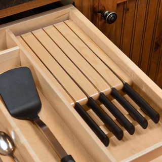 Classic Knife Block Application.jpg