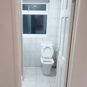 Bathroom Leopold Road