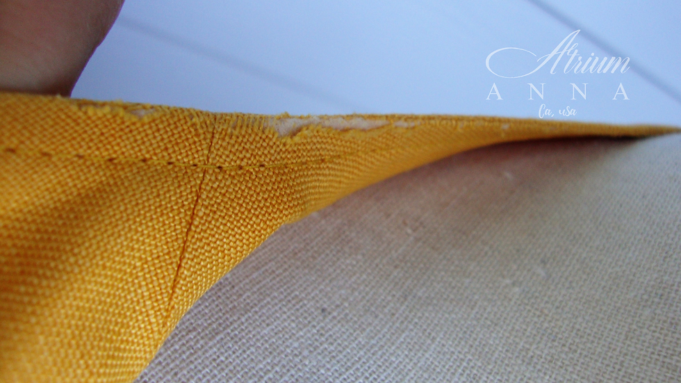 Thumbnail: MaxMara Vintage 70s Yellow Linen Blazer, 38