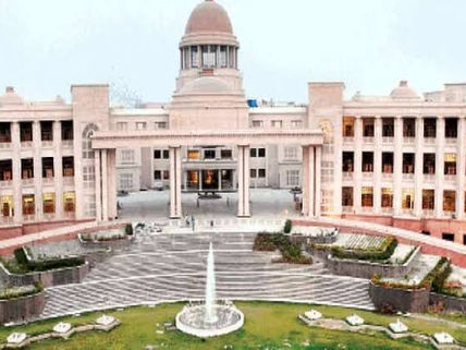 Teachers in State of U.P granted gratuity from date of superannuation with 6% interest