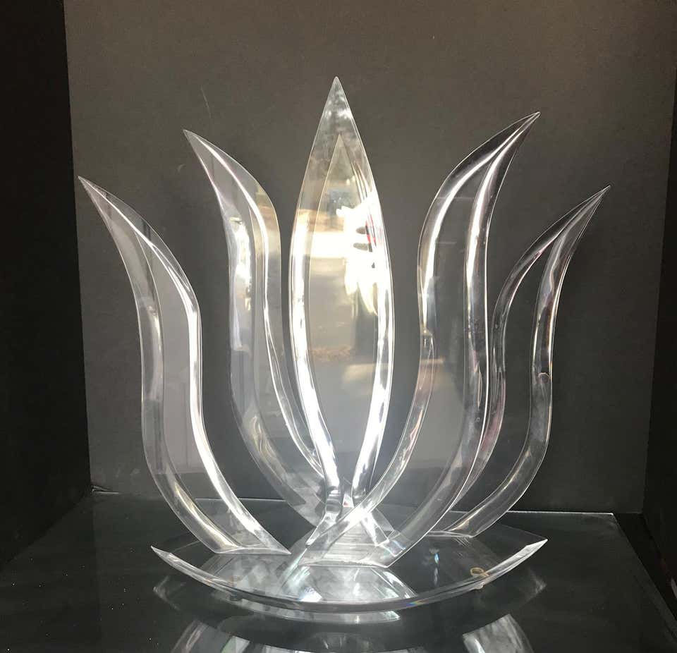 Thumbnail: Mid-Century Modern Abstract Clear Lucite Sculpture by Hivo Van Teal