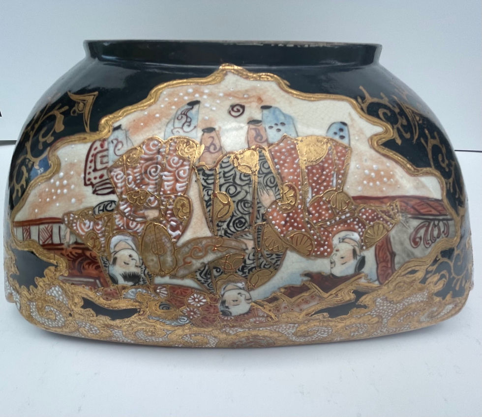 Thumbnail: Japanese Meiji Period Satsuma Large Square Bowl