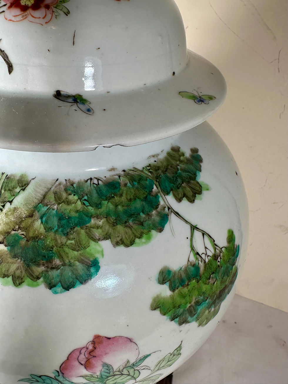 Thumbnail: Large Chinese Qing Dynasty Famille Rose Lidded Temple Jar Converted Lamp