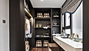 Neutral Room With Built-In Custom Cabinets