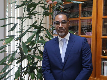 Clifford Heyliger (AVP): Utilities Aruba N.V. ta cambia regla segun ta cumbini nan
