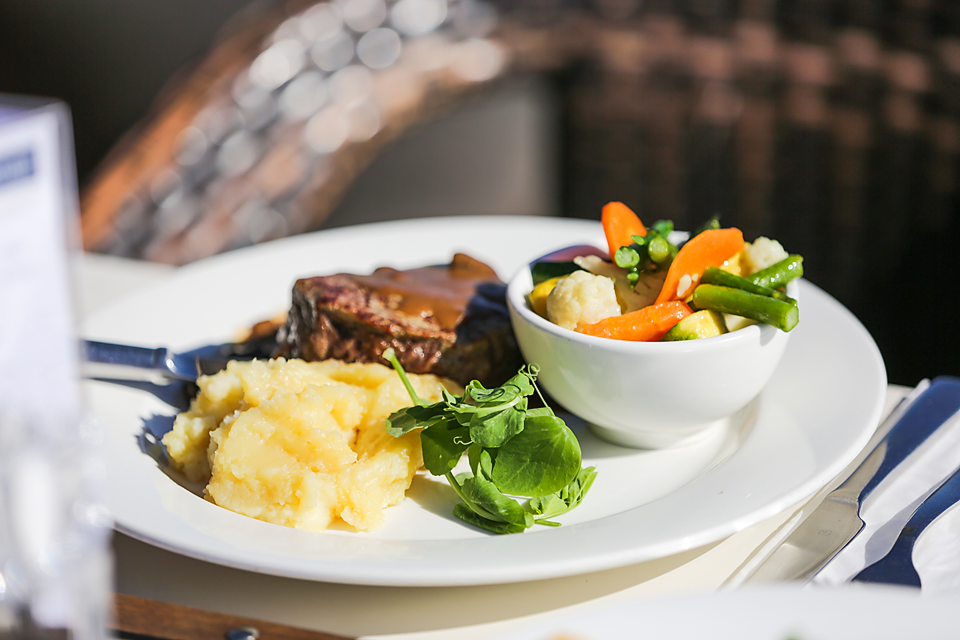 Menus Port Lincoln Food Marina Hotel and Apartments