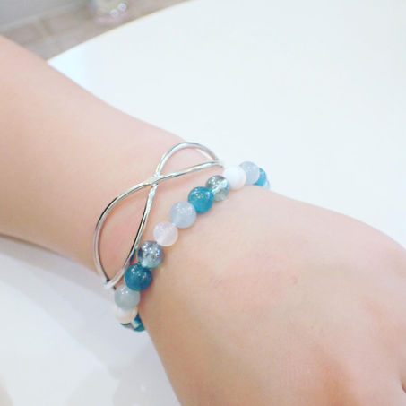 【天然石ブレスレット】夏にぴったりの色合いでお仕立てさせて頂きました。